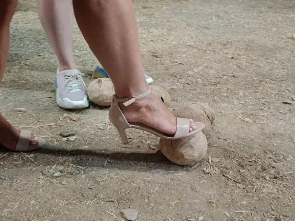 Μπάλες: Μαρτυρίες Μονιατών
